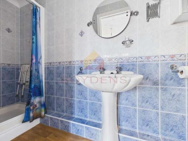 House for sale in Frinton and Walton, Dale Hill