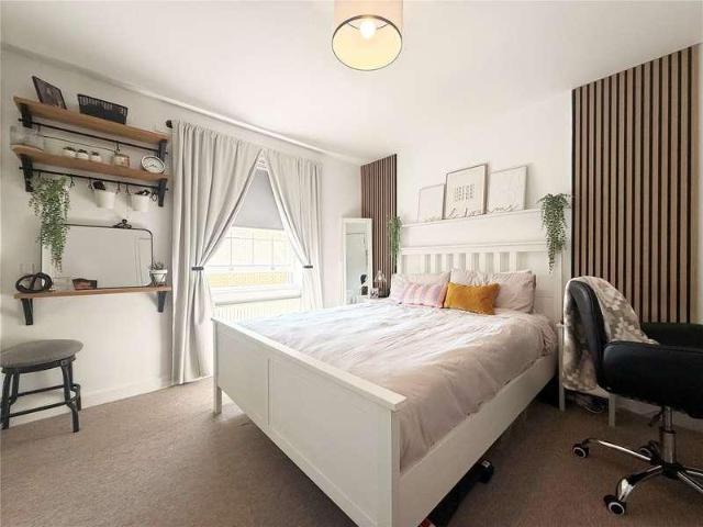 House for sale in Ravenswood, Key Street