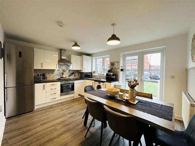 House for sale in Moorends, South Yorkshire