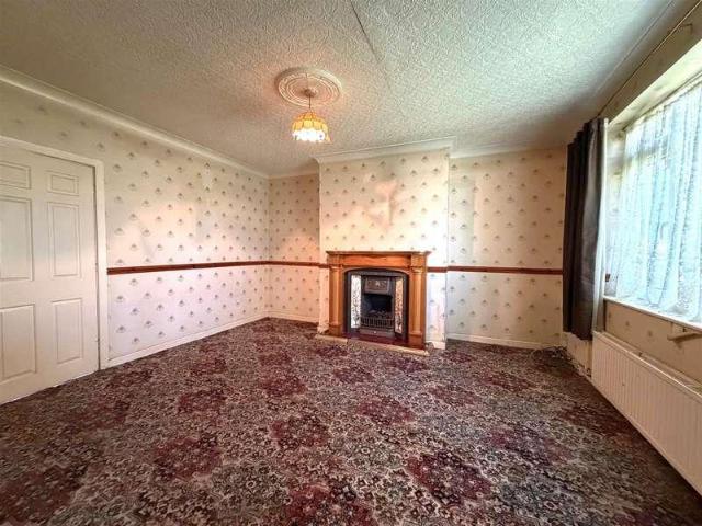 House for sale in Daisy Hill, Lee Bank