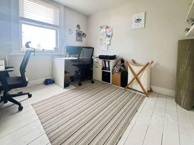 House for sale in North Town, Aldershot