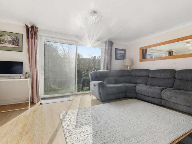 House for sale in Greater London