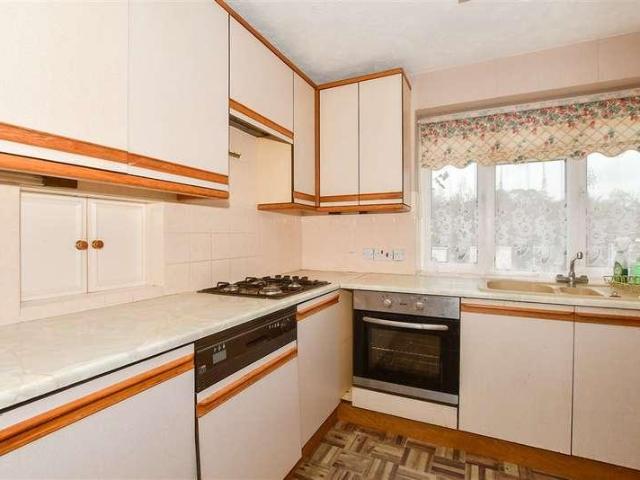 House for sale in Fole, Surrey