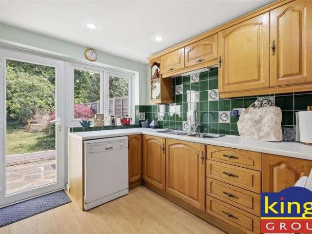 House for sale in Ponders End, Greater London