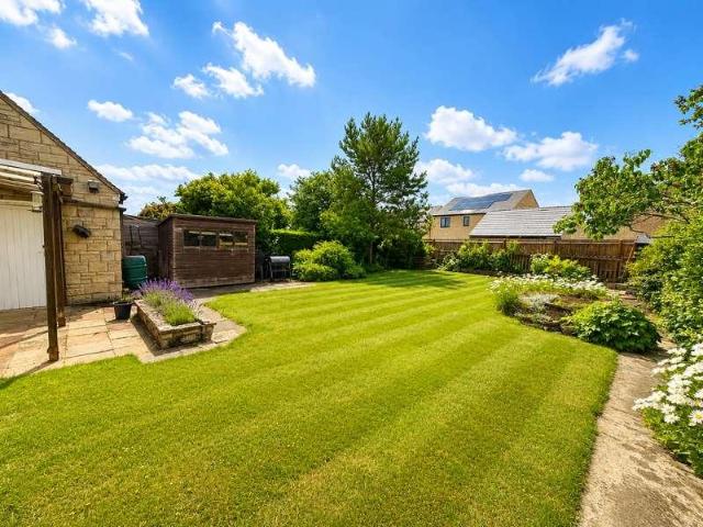 House for sale in Pamington, Gloucestershire