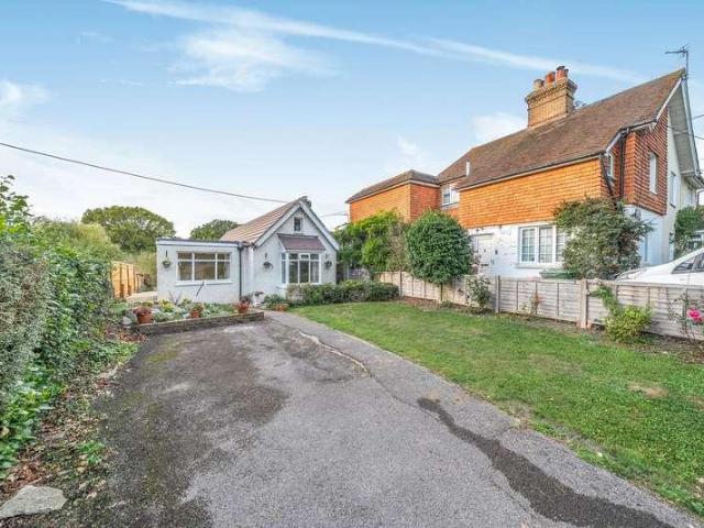 House for sale in Cox Green, Horsham