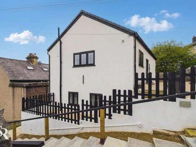 House for sale in Buxton, High Peak