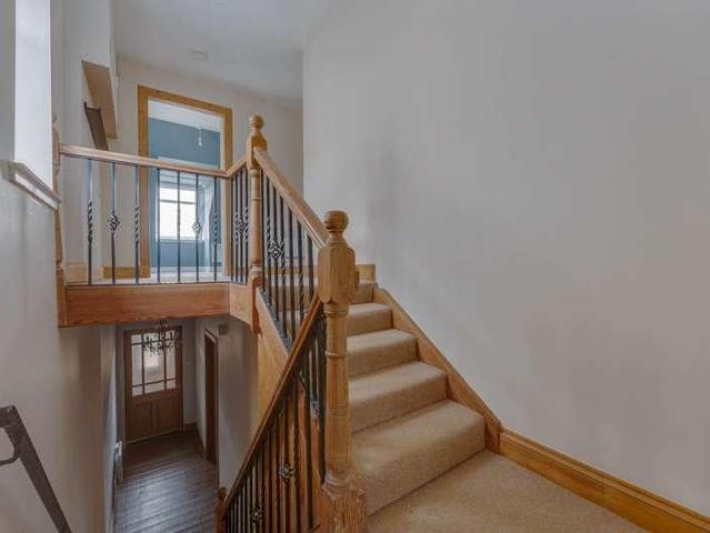 House for sale in Symington, Scotland