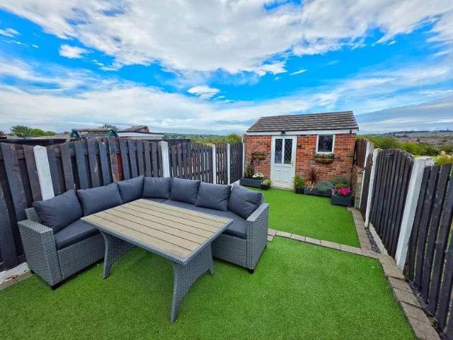 House for sale in Ardsley, South Yorkshire