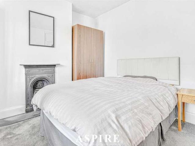 House for sale in London Borough of Barking and Dagenham, Greater London