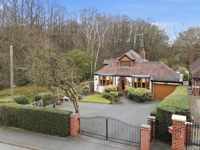 House for sale in Sutton Coldfield, West Midlands