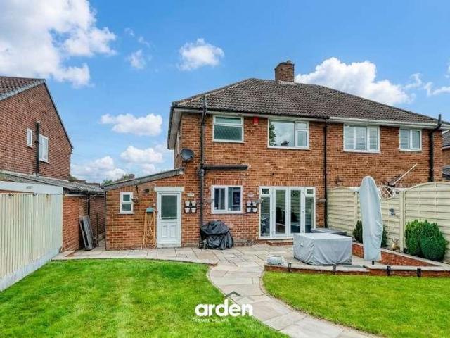 House for sale in Lydiate Ash, Bromsgrove