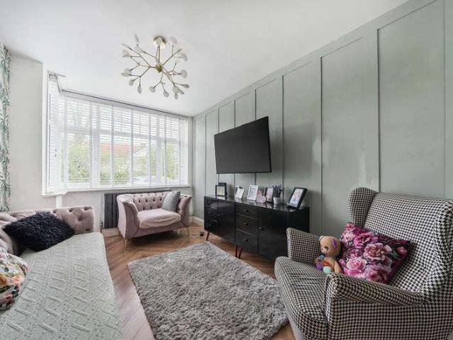 House for sale in Sidcup, Longlands