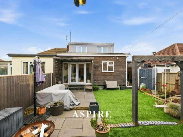 House for sale in South Benfleet, Essex