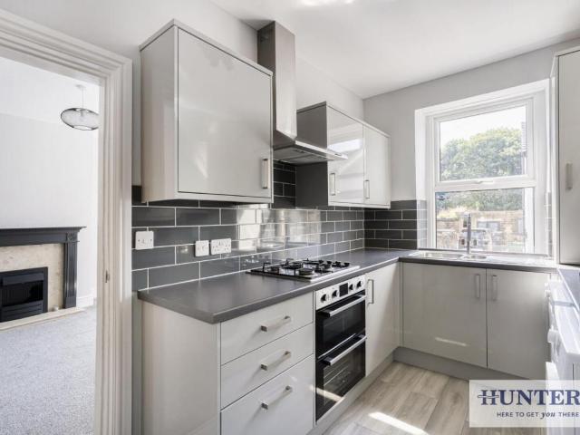 House for sale in Rufford Park, Yeadon