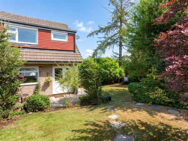 House for sale in Alwoodley, West Yorkshire