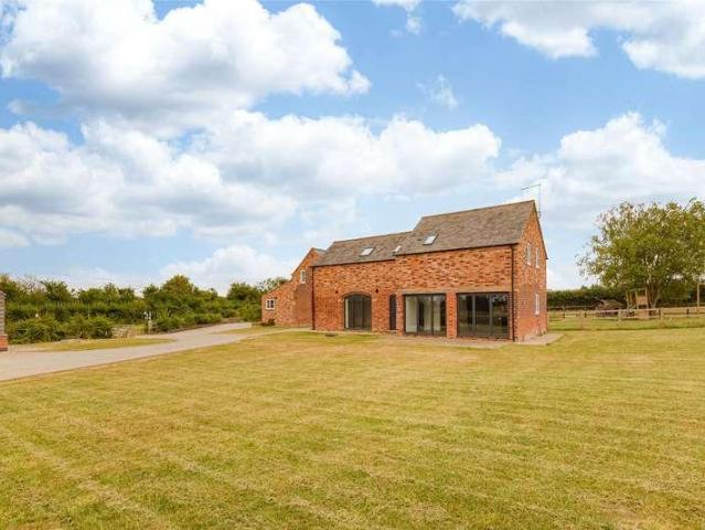 House for sale in Broughton and Old Dalby, Brentingby
