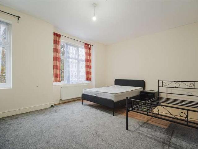 House for sale in London Borough of Ealing, Greater London