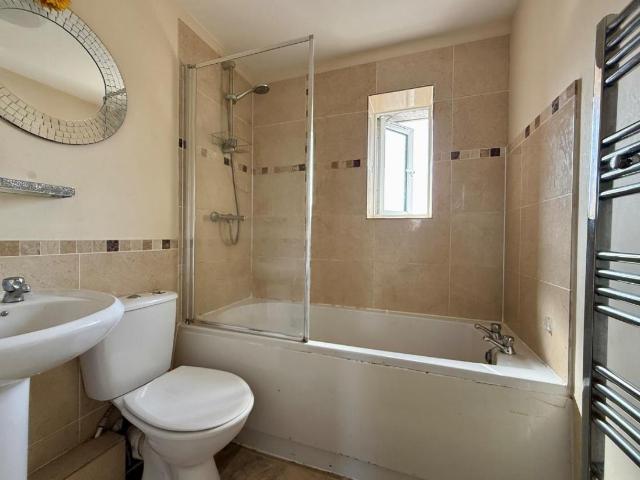 House for sale in Stonehouse, Stonehouse