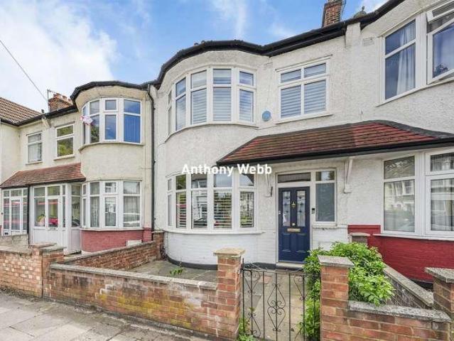 House for sale in Greater London