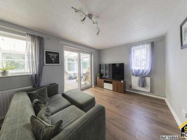 House for sale in Monkston Park, Milton Keynes