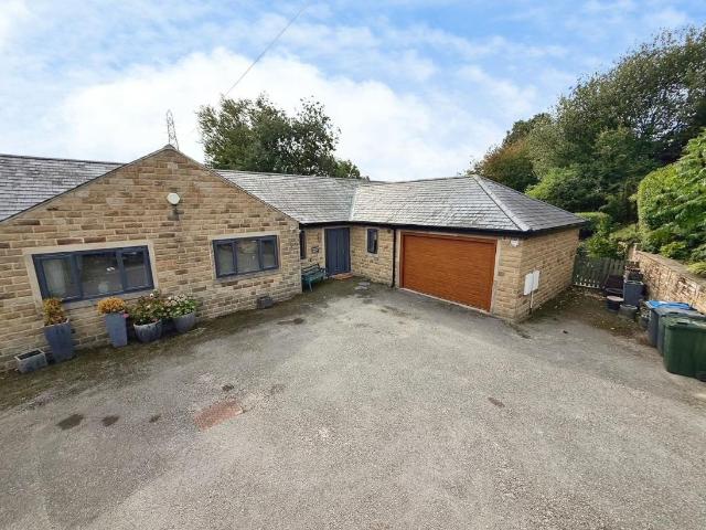 House for sale in Stockbridge, Bradford