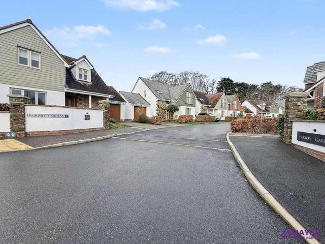 House for sale in Strode, Devon