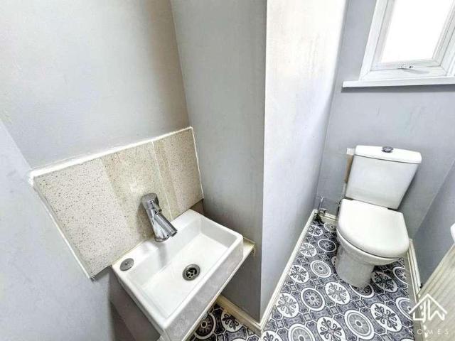 House for sale in Springfield, Pontllanfraith