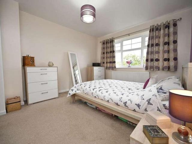 House for sale in Cudworth, South Yorkshire