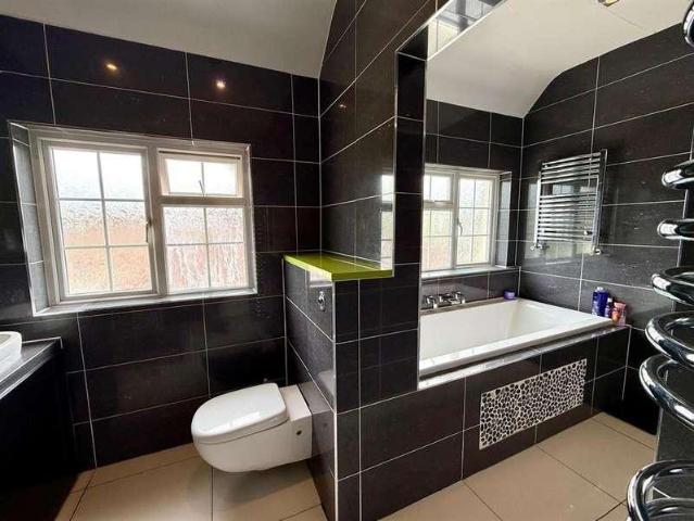 House for sale in Rodbourne, Swindon