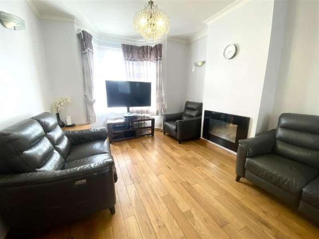 House for sale in Highams Park, Greater London