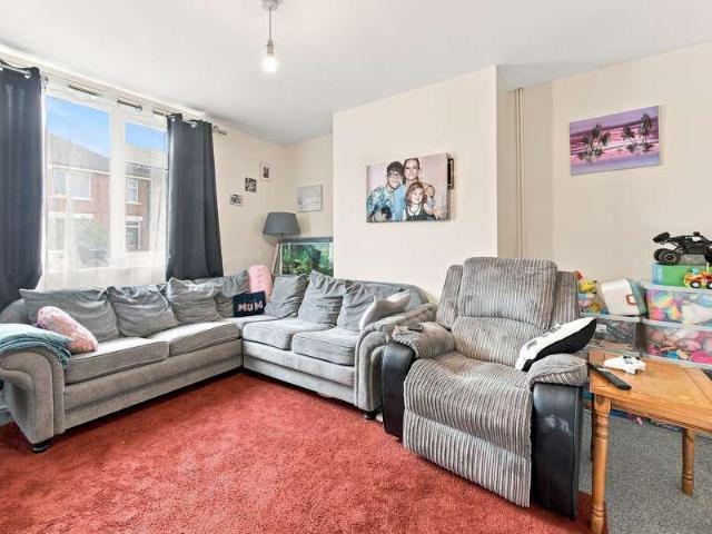 House for sale in Manton, Costhorpe
