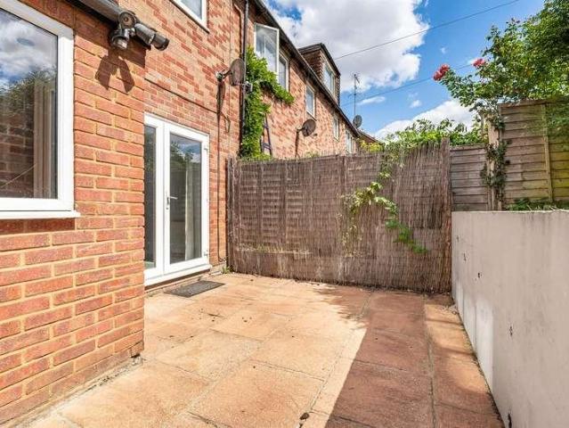 House for sale in Lunnon, Buckinghamshire