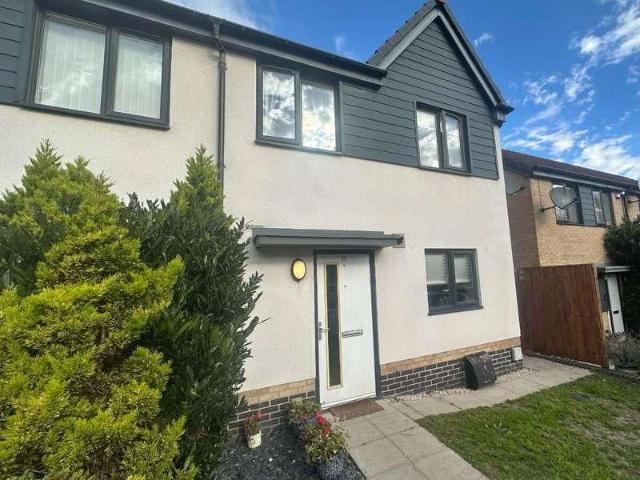 House for sale in New Edlington, Doncaster