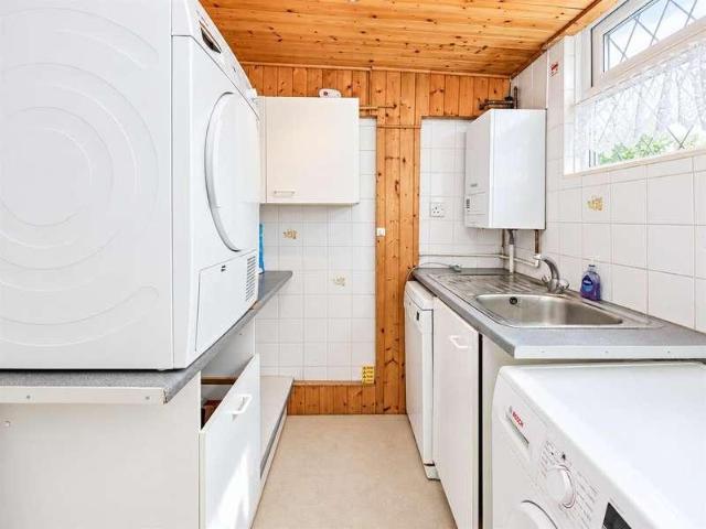 House for sale in Ossett, West Yorkshire
