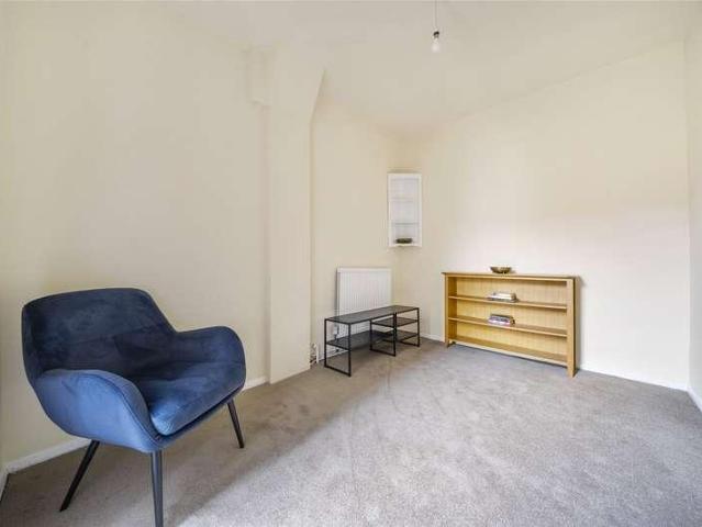 House for sale in London Borough of Lewisham, Greater London