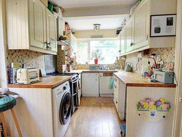 House for sale in Batchworth, Hertfordshire