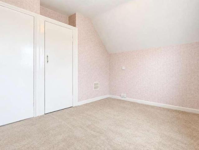 House for sale in Chipping Hill, Essex
