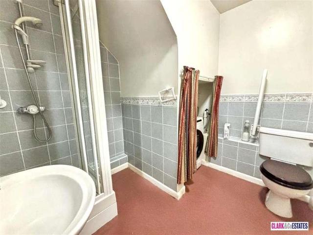 House for sale in Watergate, Devon