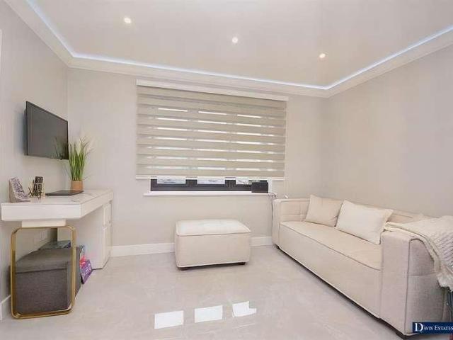 House for sale in Ardleigh Green, Greater London