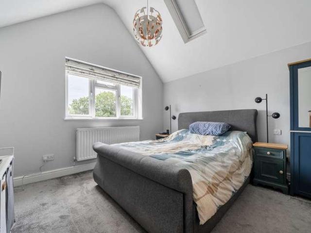 House for sale in Datchet