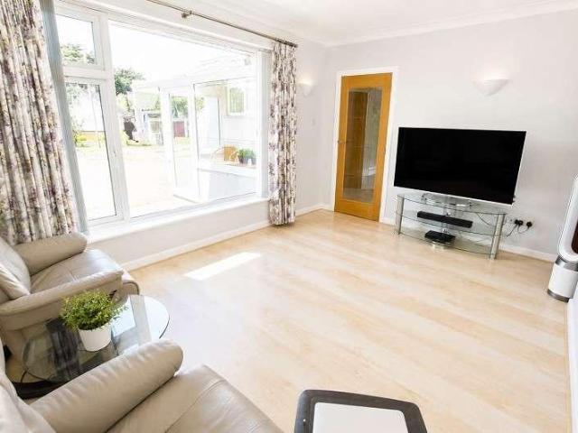 House for sale in Old Milton, Ashurst Bridge