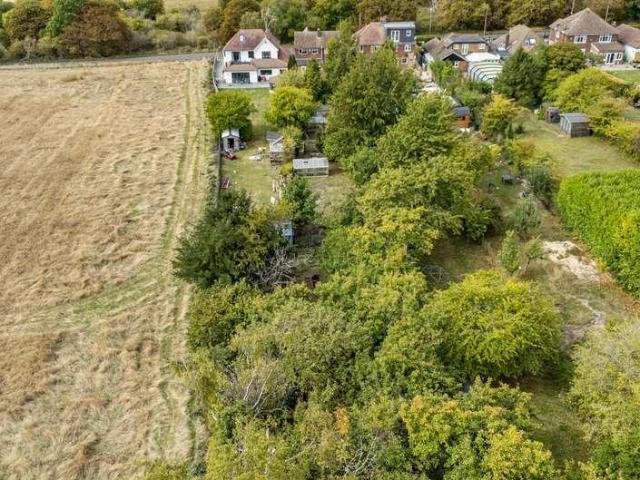 House for sale in Dunstable, Central Bedfordshire