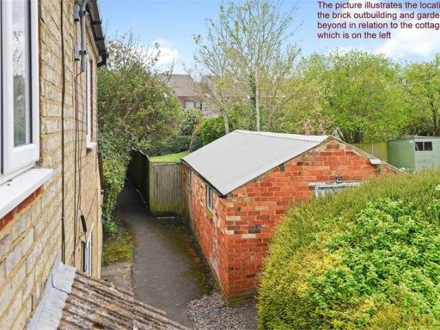 House for sale in Quarrendon, Buckinghamshire