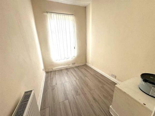 House for sale in Calderstones