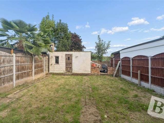 House for sale in Greater London