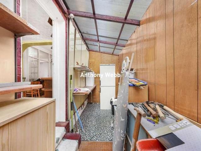 House for sale in Palmers Green, Greater London