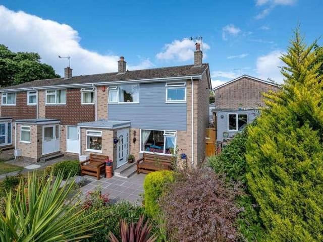 House for sale in Saltash, Cornwall