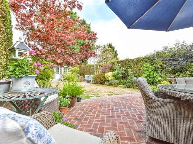 House for sale in Queens Park, Billericay