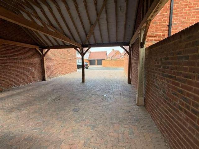 House for sale in Roebuck Park, Wealden